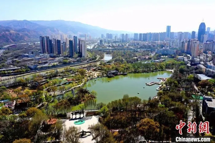 很多省份发布了去年常住人口的数据。为什么这些地区会增长?