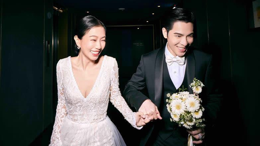 再见爱人于不想离婚的中年夫妻李行亮、麦琳来说是场奢侈的旅游