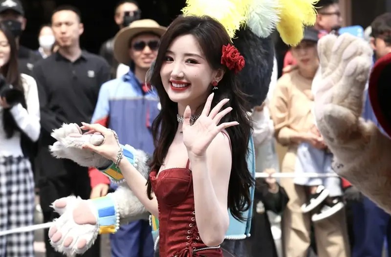 杜淳妻子王灿发文否认家暴:是我为家暴的人发声