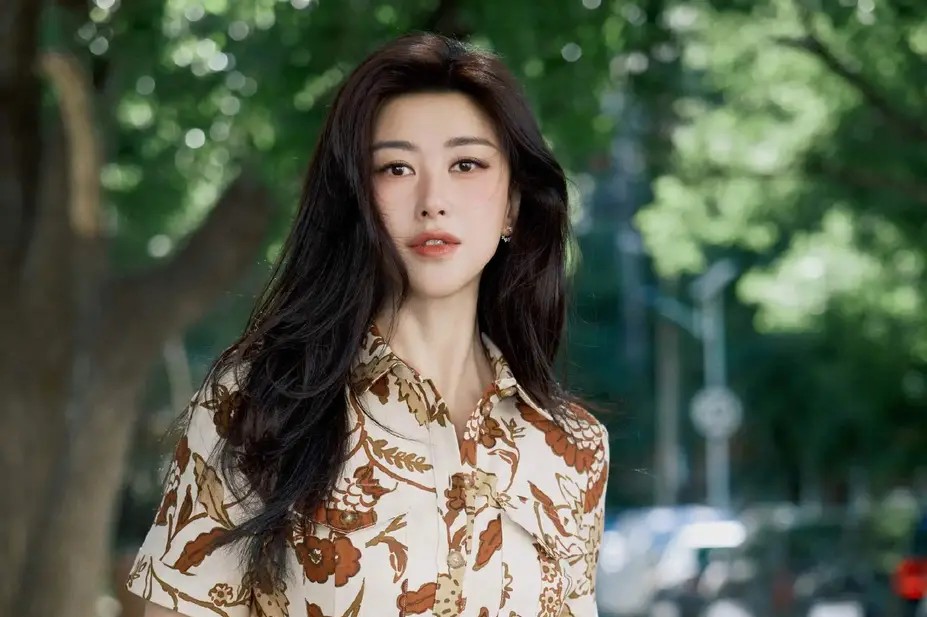 香港童颜女神美貌依旧！身高不足一米五，与圈中男友因三级片分手