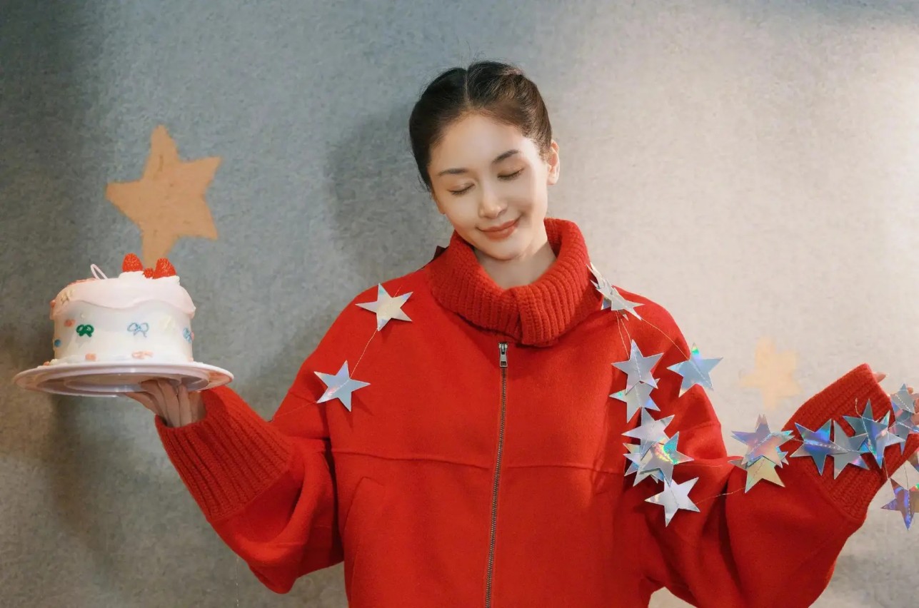 Coinbase 真疯了？“不用AI就滚”，千人工程师被强制AI 写代码，把GitHub 都打崩了