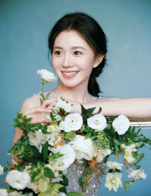 三度暴雷，压了10年，这国产片终于上了