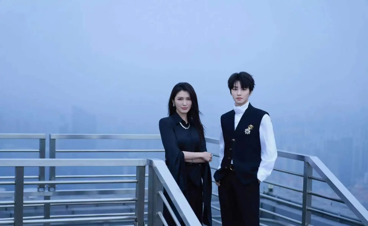 别笑它恶搞，这片才是真·预言家